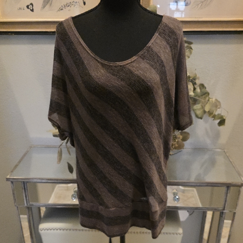 Have Brown and Gray Knit Top